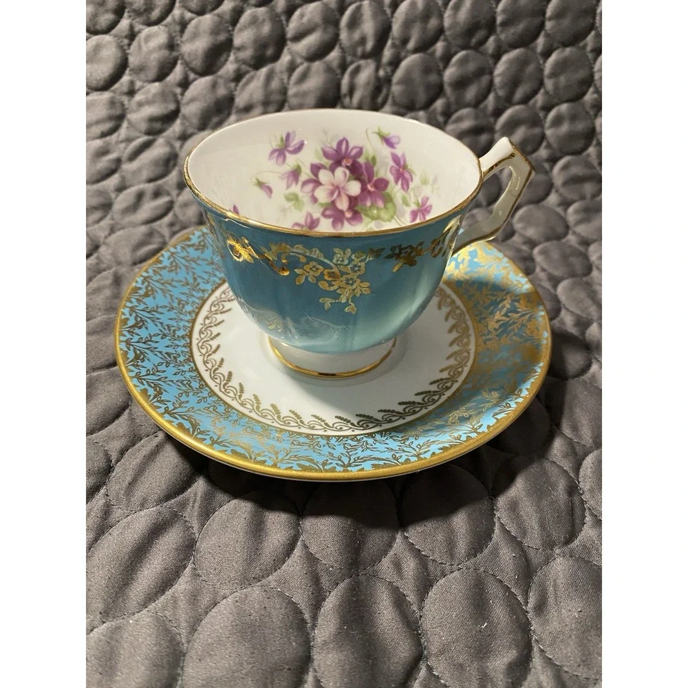 Rare Aynsley 2917 Light Blue Gold Scrolls Violets Tea Cup/Saucer Set Bone China